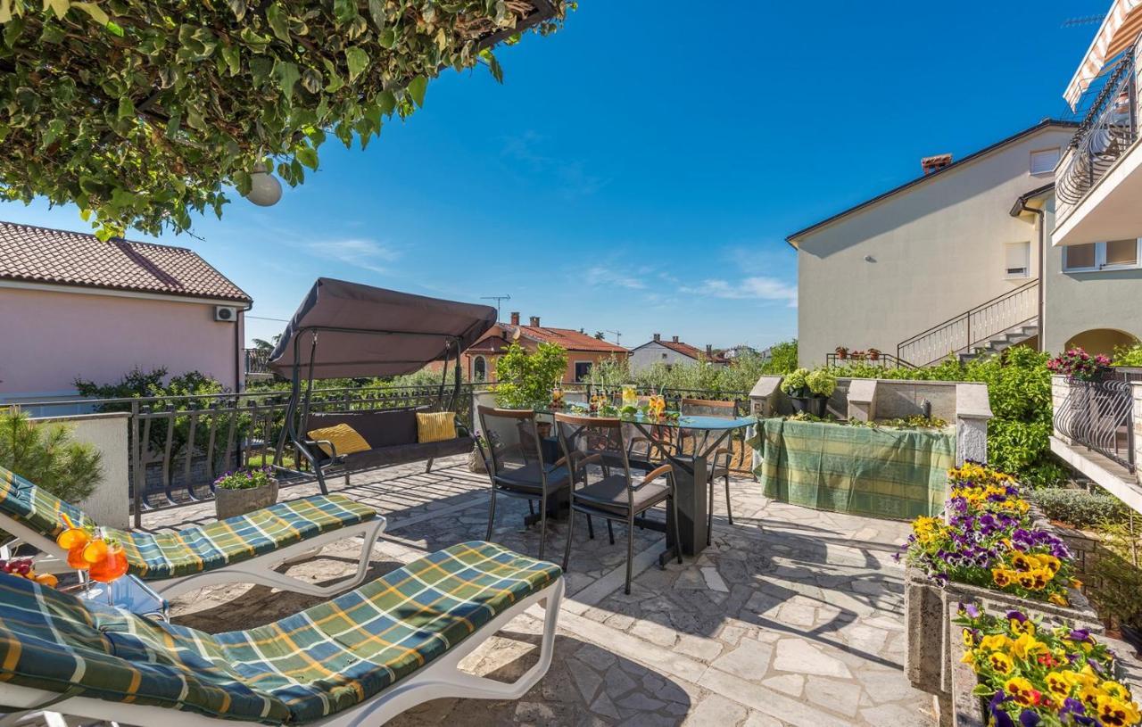 פורץ Apartments Loredana מראה חיצוני תמונה
