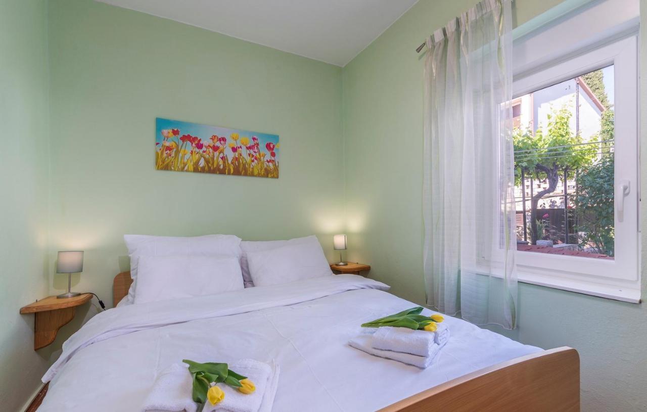 פורץ Apartments Loredana מראה חיצוני תמונה