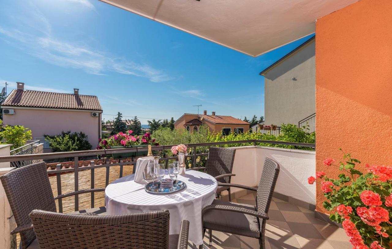 פורץ Apartments Loredana מראה חיצוני תמונה
