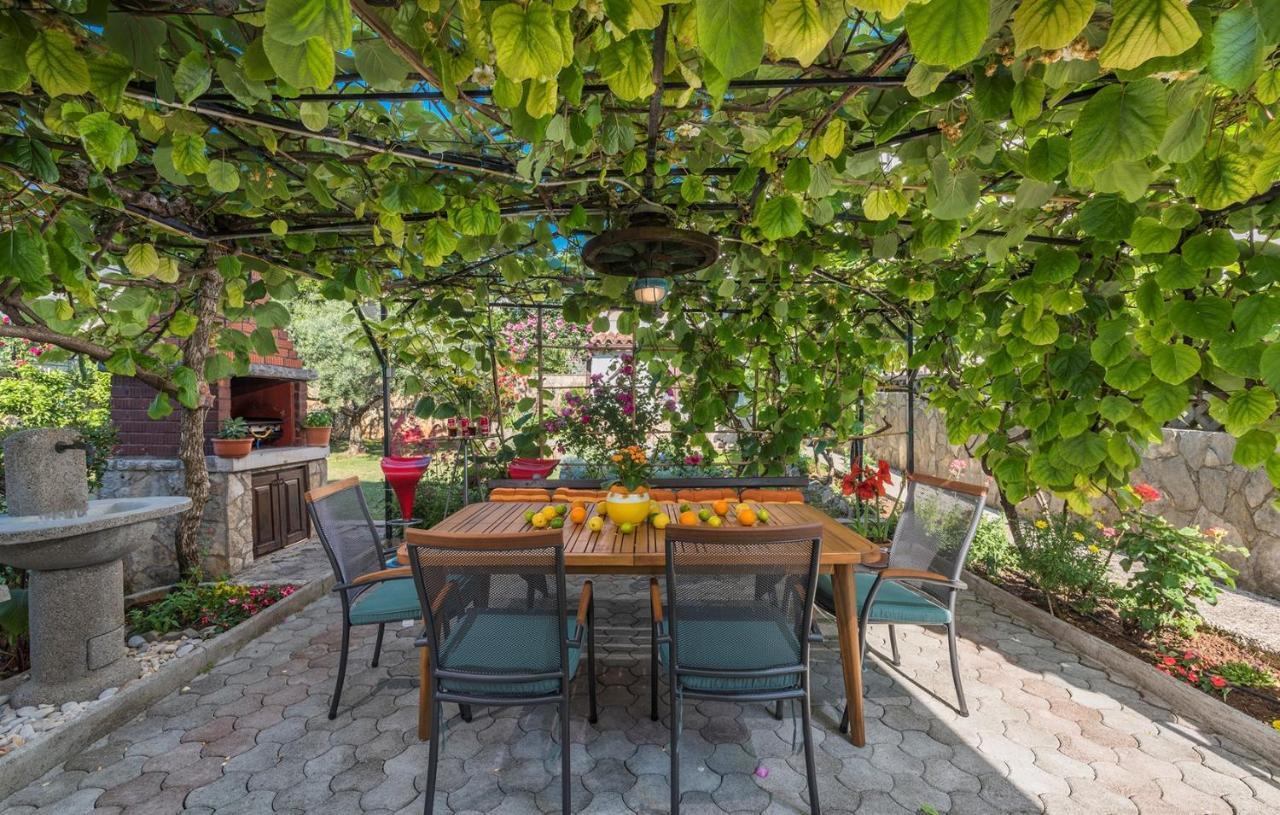פורץ Apartments Loredana מראה חיצוני תמונה