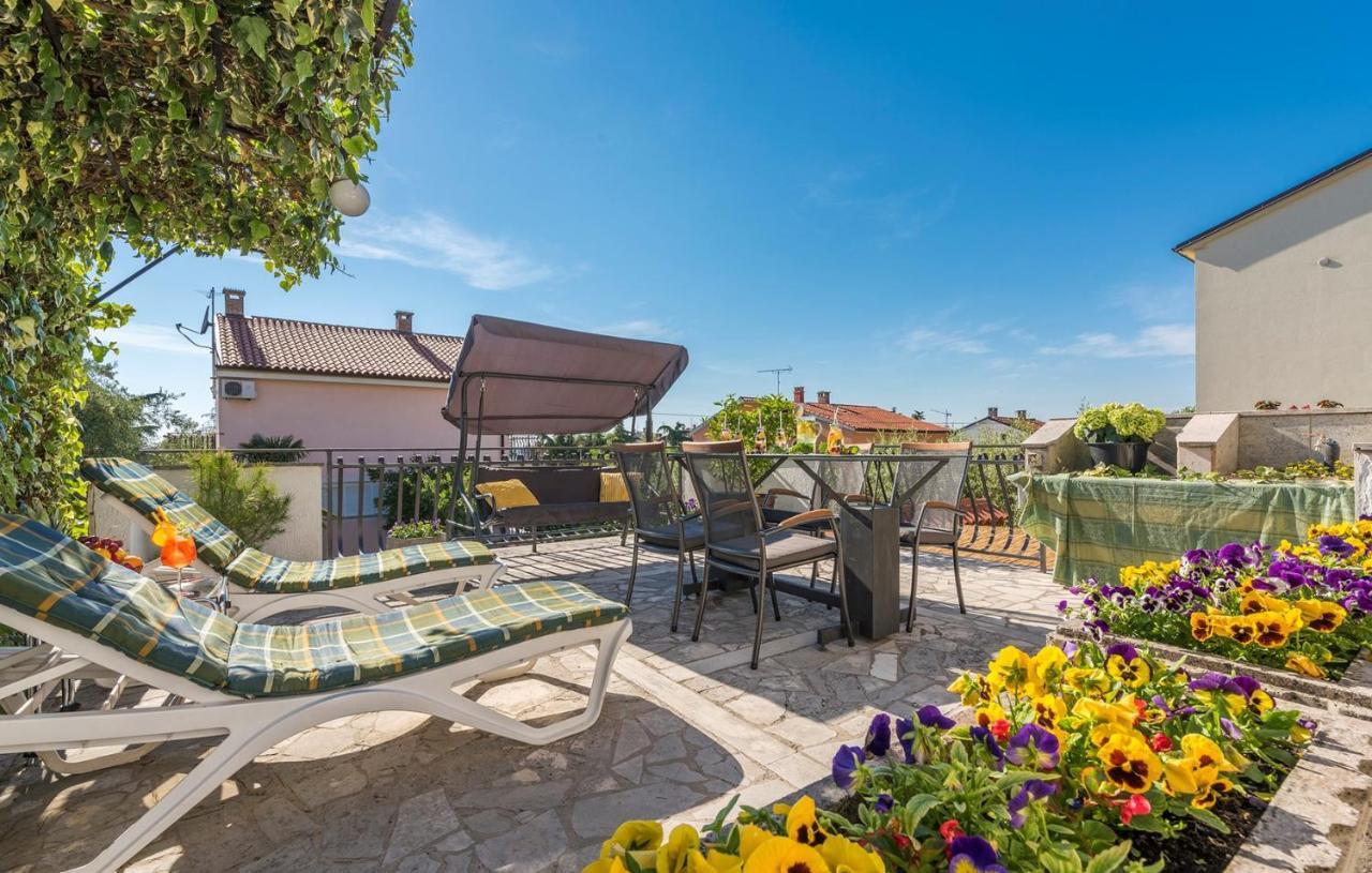 פורץ Apartments Loredana מראה חיצוני תמונה