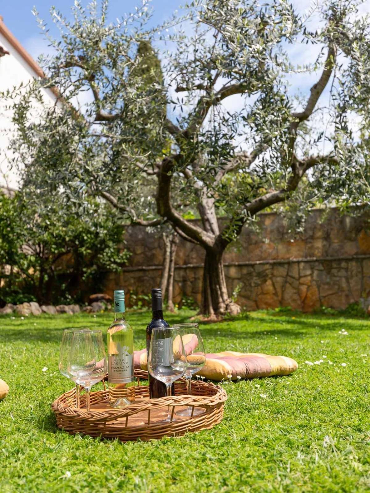 פורץ Apartments Loredana מראה חיצוני תמונה