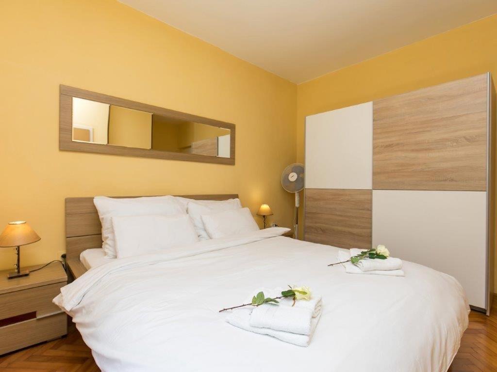 פורץ Apartments Loredana מראה חיצוני תמונה