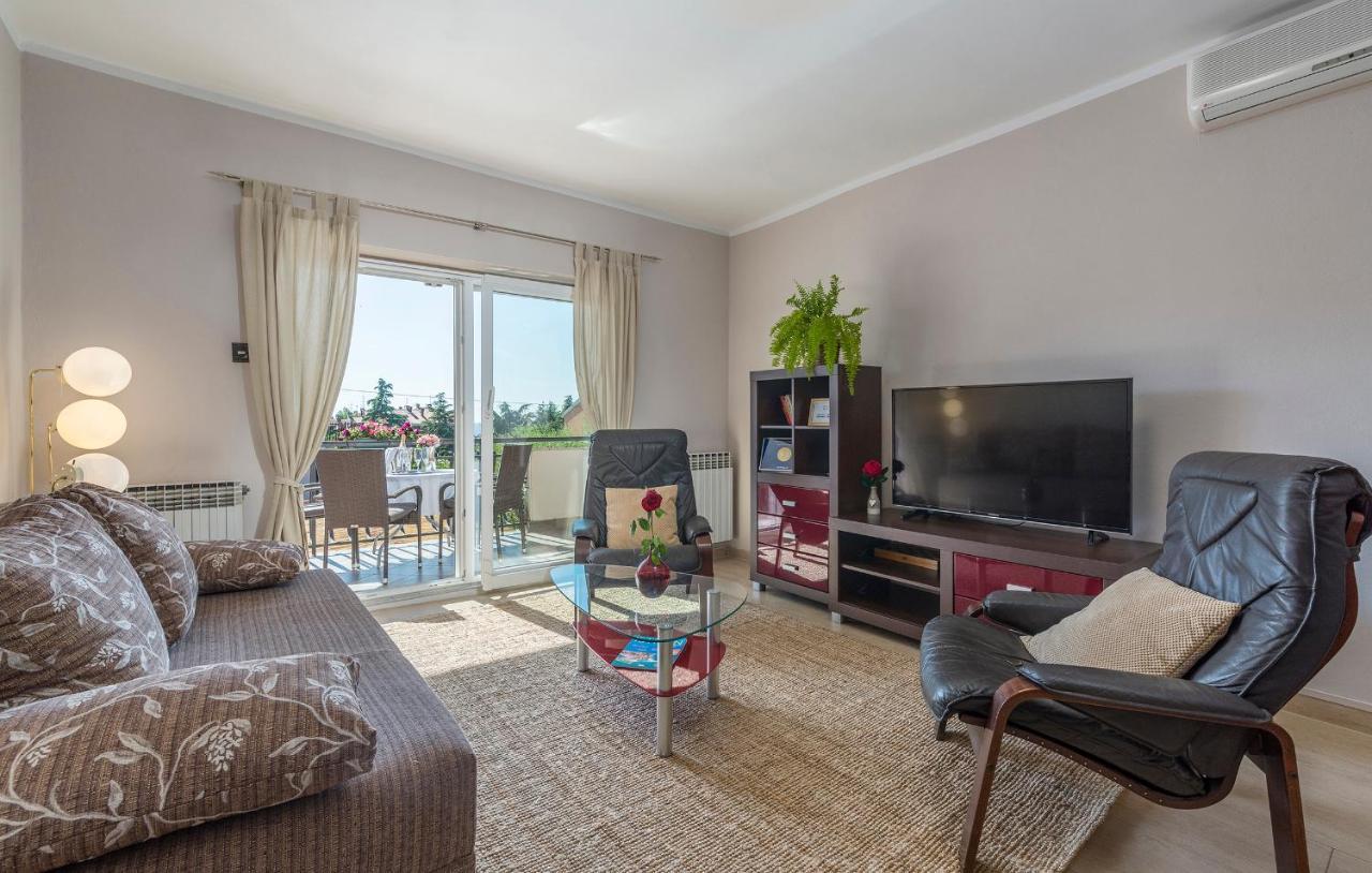 פורץ Apartments Loredana מראה חיצוני תמונה